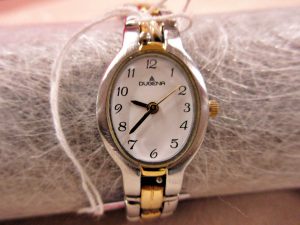 Armbanduhr Dugena silbern golden