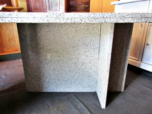 Granittisch bianco Nierenform schwer