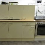 Einbauküche creme 210