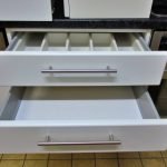 Einbauküche weiss 345 Schubladenschrank