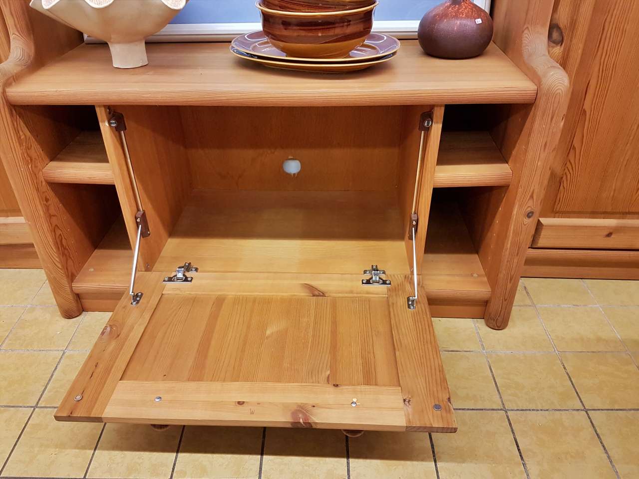 Die gute Tat Wohnwand Kiefer Fernsehboard