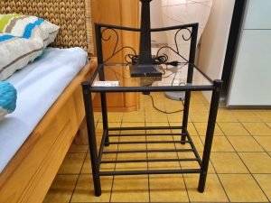 Wohnmöbel, Homeoffice und vieles mehr | Trödel Oase · Secondhand