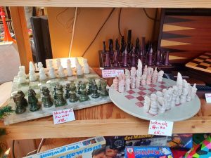 Einrichtung und Accessoires 01