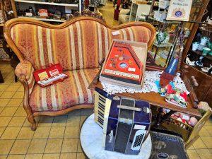 20251124 Möbel und Einrichtung 08